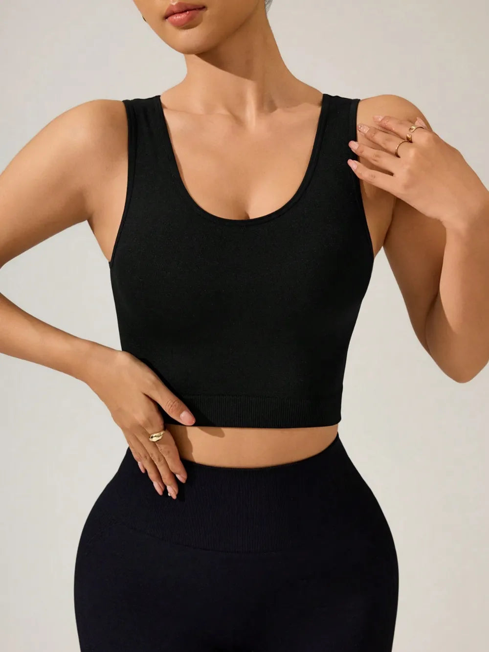 REVASTUDIO Crisscross Cropped Active Tank