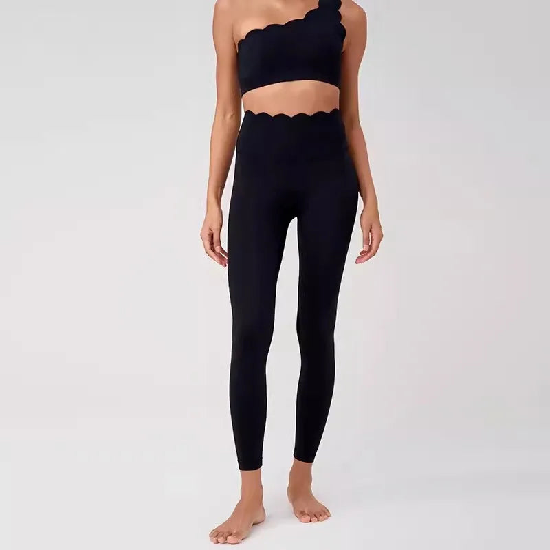 REVASTUDIO Mermaid Curve One-Shoulder Sports Bra