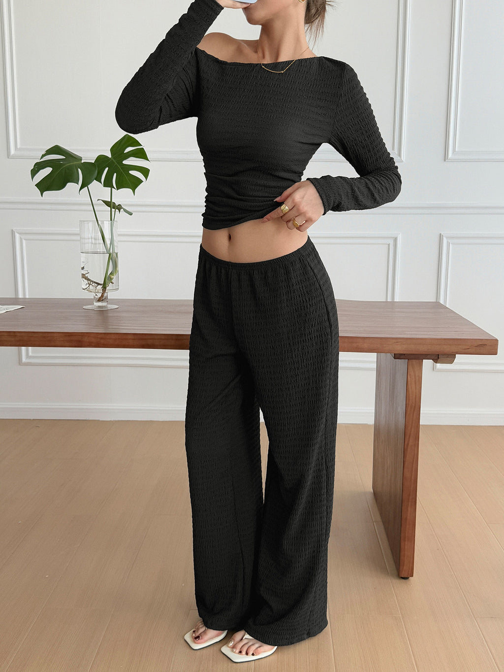 Yoga exercise T-shirt straight leg pants two-piece set